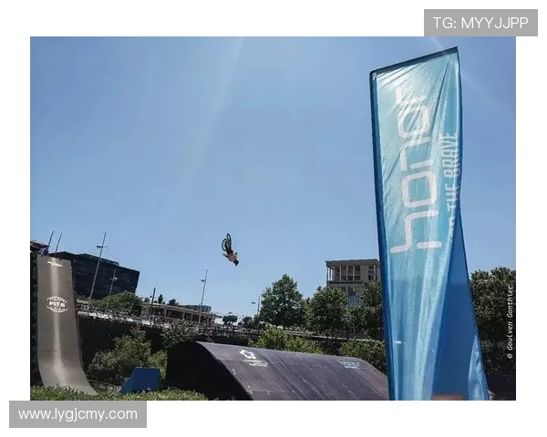 广州极限运动队的奋斗与荣耀：一段不平凡的突破之旅