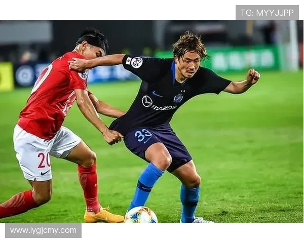 墨尔本胜仗与广岛三箭的精彩对决解析与赛后点评