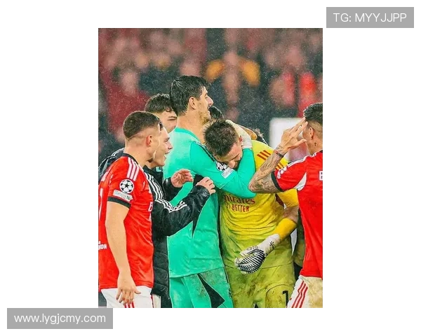 本菲卡与里昂激战正酣最新比分揭晓精彩瞬间回顾