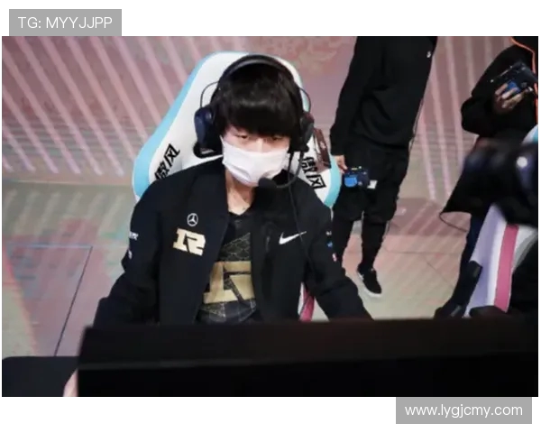 RNG战术引发热议玩家对其策略的不同看法与分析 RNG战术引发热议玩家对其策略的不同看法与分析